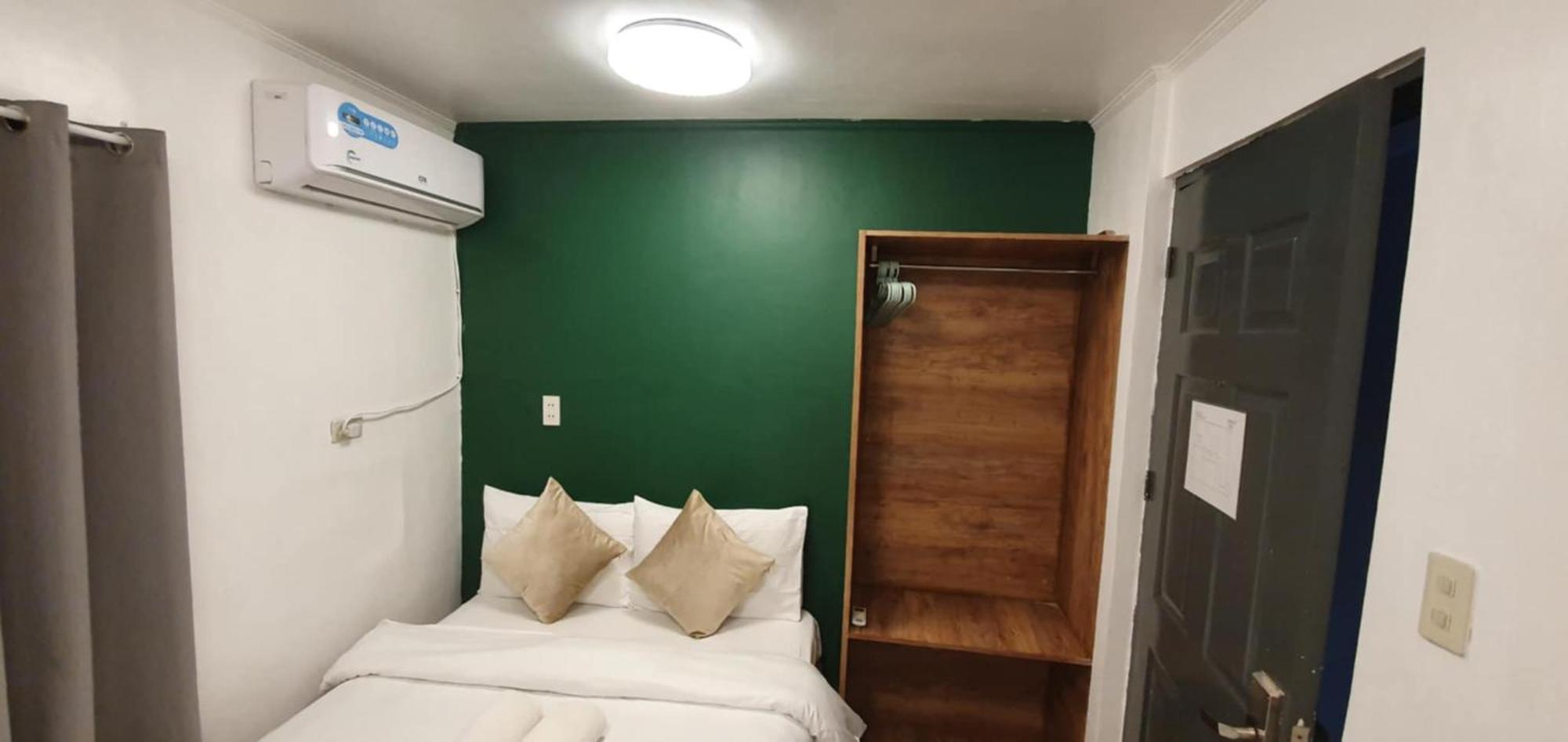 Aj Tourist Inn Coron Εξωτερικό φωτογραφία