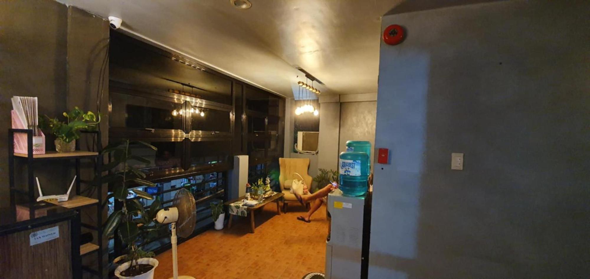 Aj Tourist Inn Coron Εξωτερικό φωτογραφία