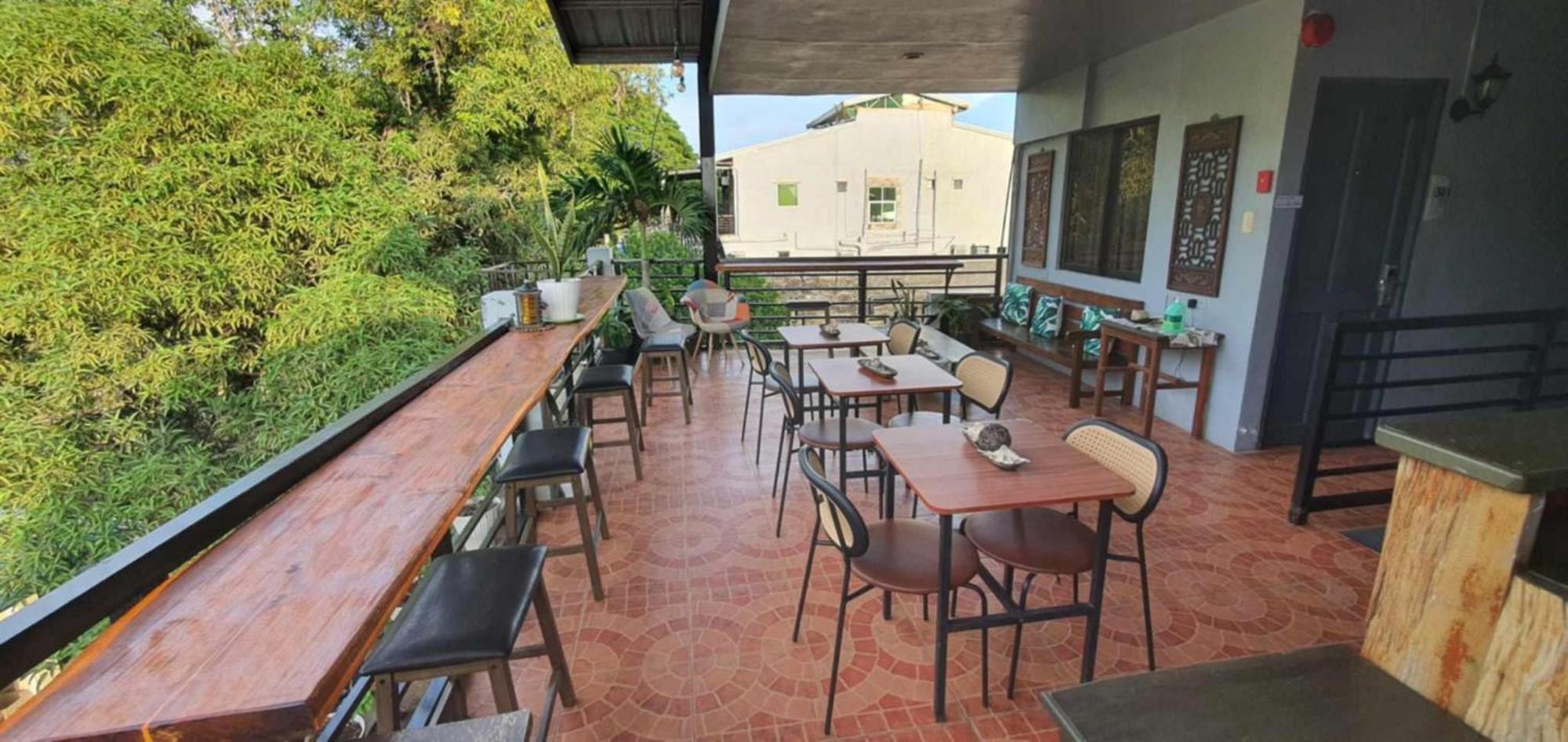 Aj Tourist Inn Coron Εξωτερικό φωτογραφία