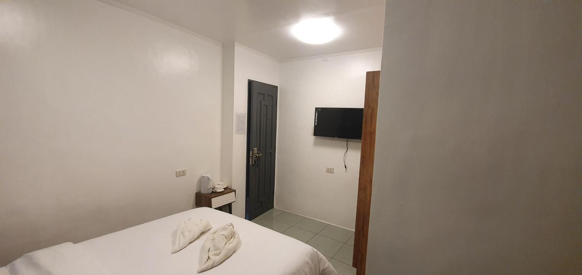 Aj Tourist Inn Coron Εξωτερικό φωτογραφία
